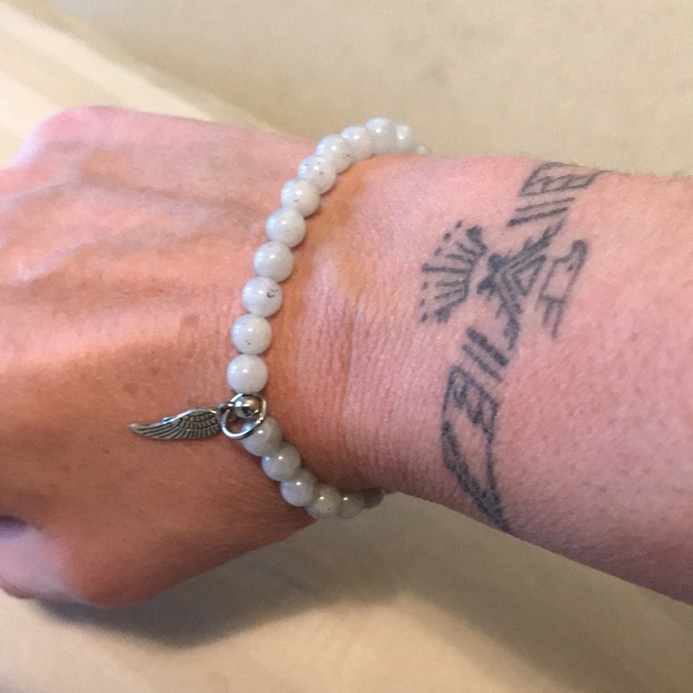 2/$20 Beaded bracelet